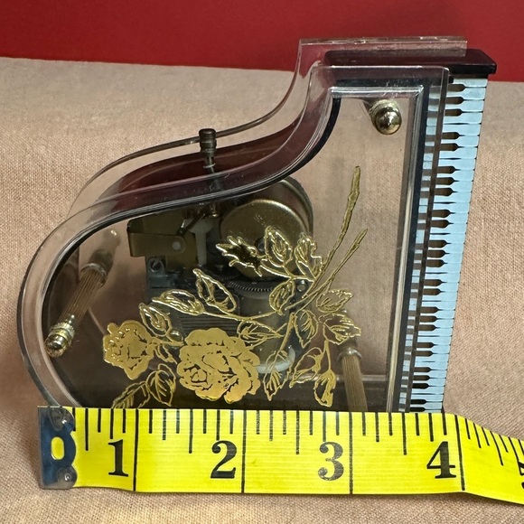 Vintage Sankyo Clear Acrylic Grand Piano Music Box Plays Edelweiss Floral Design - Picture 8 of 12